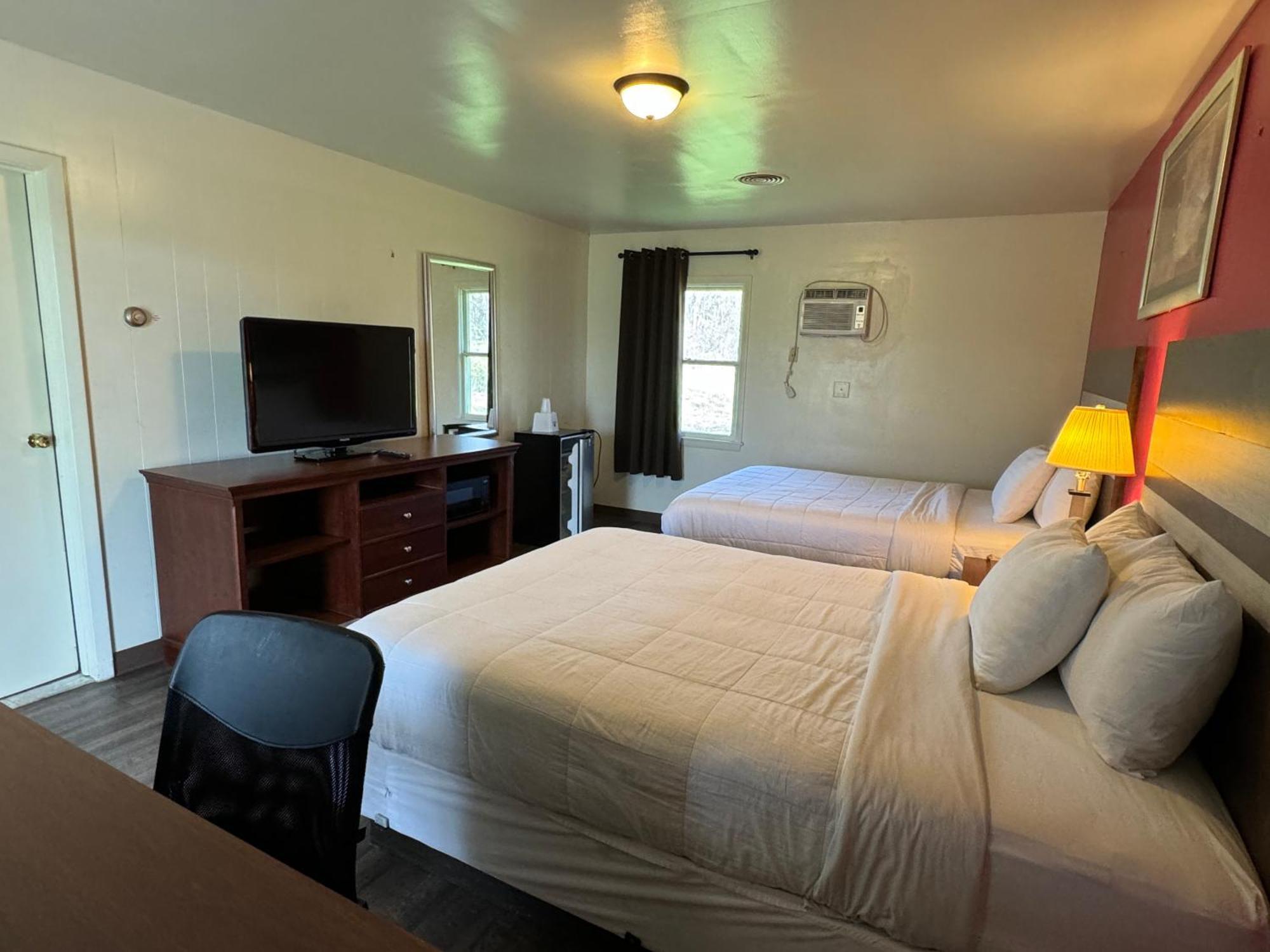 Motel Thruway Holiday *